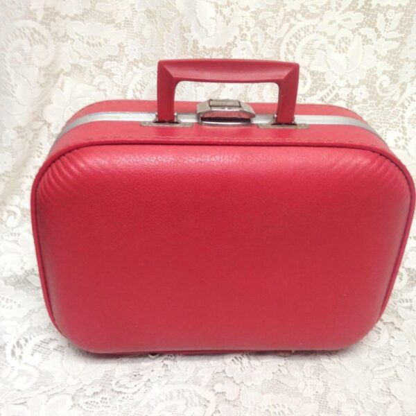 Vintage, Trojan Luggage Co., Going to Grandma Doll Case 13in x 10in x 5in