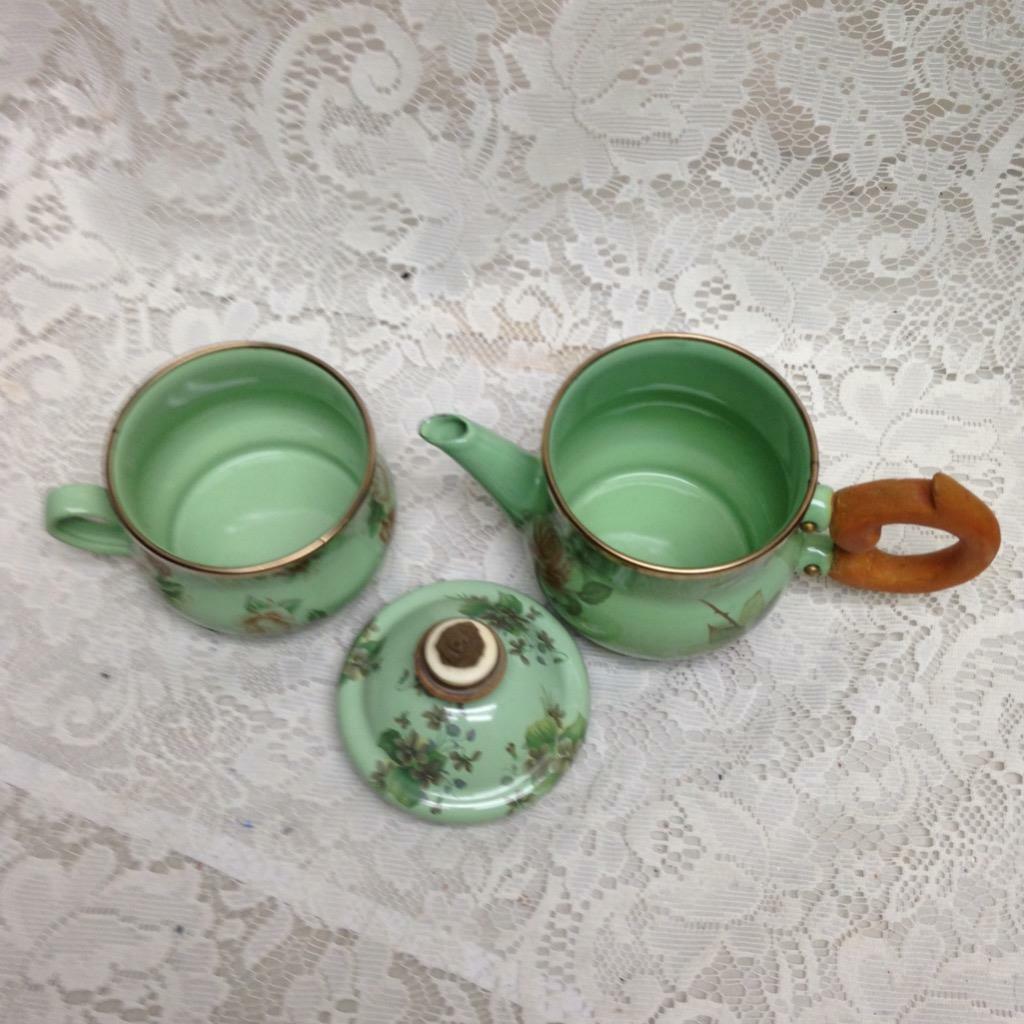 1995 Camp MacKenzie Childs Ltd Green Floral Enamelware 3pcTea Set