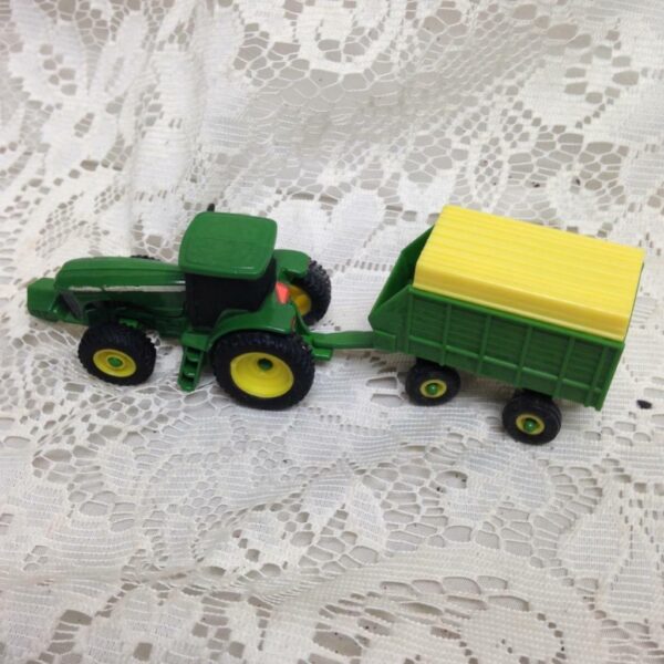 2pc, John Deere 6in Long Mini Tractor and Wagon Set (B)