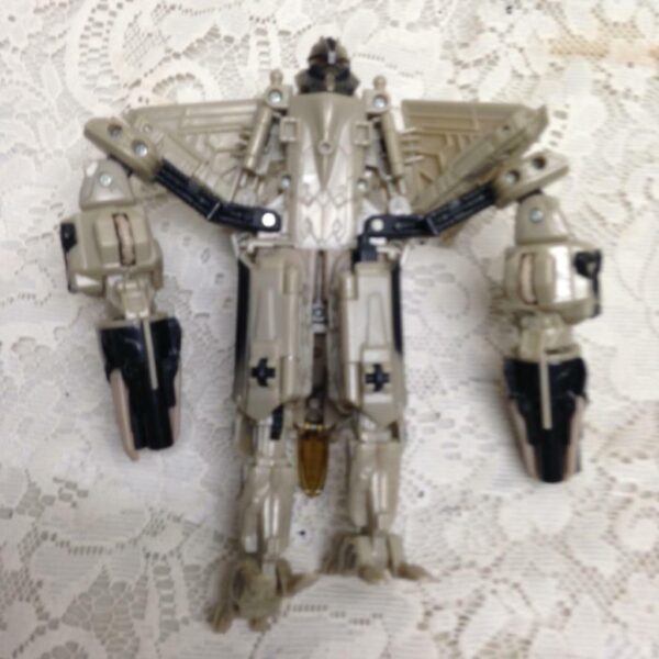 Studio Series SS21 Starscream Action Figure 7.5in x 7.5in