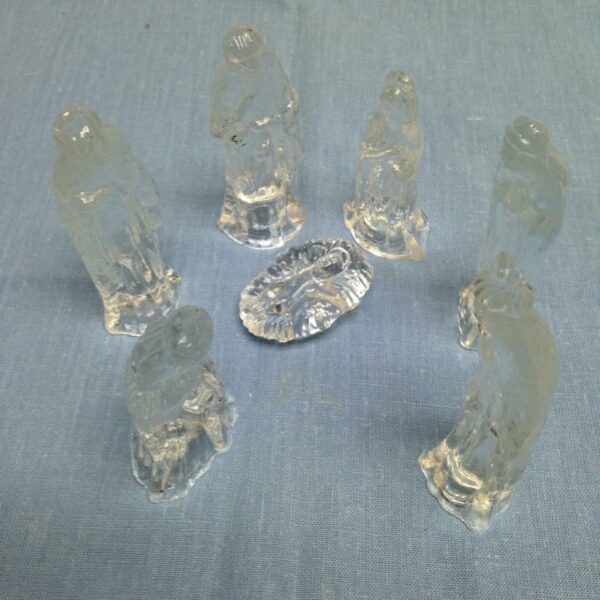 Vintage, Rare, 7pc Christmas Solid Glass Nativity Set 4in to 2in each