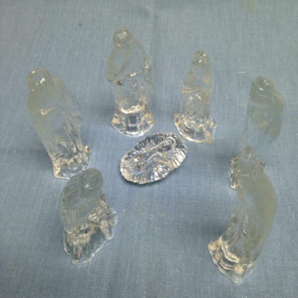 Vintage, Rare, 7pc Christmas Solid Glass Nativity Set 4in to 2in each