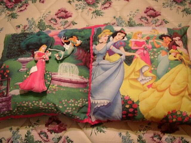 Westpoint Stevens, Inc., 5 Disney Princesses Pocket Dolls w/ Decorative Pillow