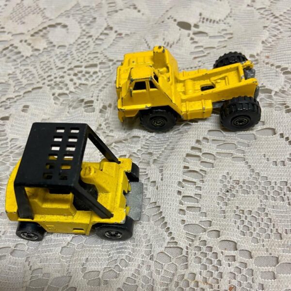 Vintage 1977 Rare 2pc Yellow Hotwheels Agricultural