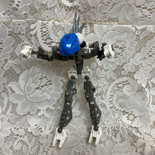 Vintage, Rare, Lego, Bionicle White-Gray Action Figure 8in x 5in