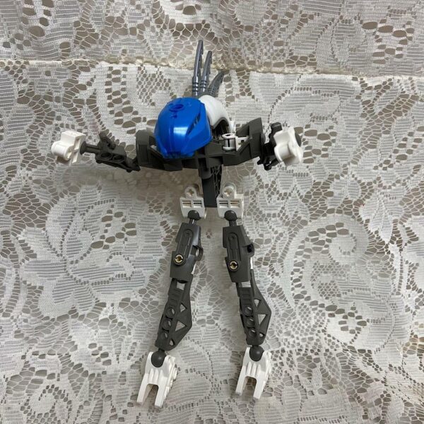 Vintage, Rare, Lego, Bionicle White-Gray Action Figure 8in x 5in