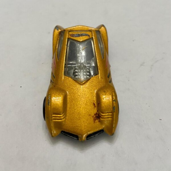 Vintage Hotwheels-Mattel Inc. 2002 Gold Sinistra