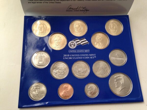 2010-P/D US Mint Uncirculated Coin Set with COA-28pc Coin Set FV $13.82