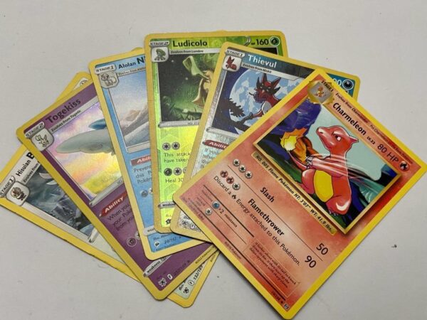 Lot of 6 Pokemon Cards- Lot # 6