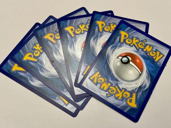 Lot of 6 Pokemon Cards- Lot # 6