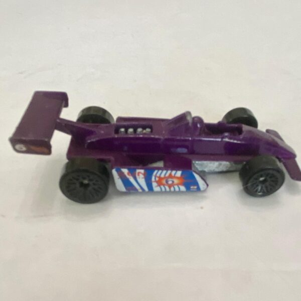 Vintage Hotwheels-Mattel Inc. 1982 Purple Race Car