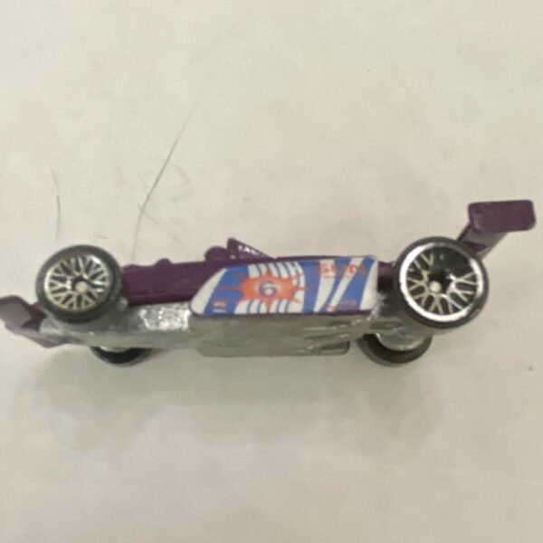 Vintage Hotwheels-Mattel Inc. 1982 Purple Race Car