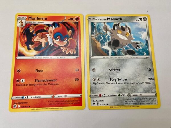 Lot of 5 Pokemon Cards and 5 Pokemon Figures -Lot # 20