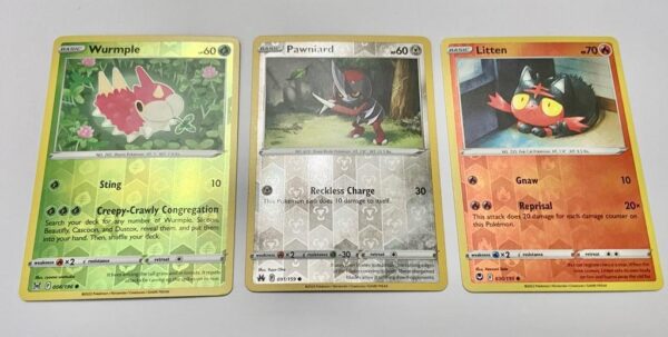 Lot (D) 3 Pokemon Reverse Holo Cards and 3 Pokemon Fan Arts