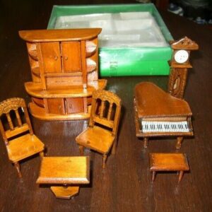 Vintage, 7-pc Mahogany Dollhouse Furniture in Orig. Box