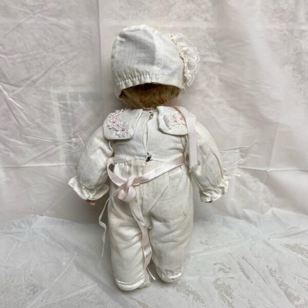 Vintage, 1998, 9-inch Ashton Drake Galleries Sleeping Doll