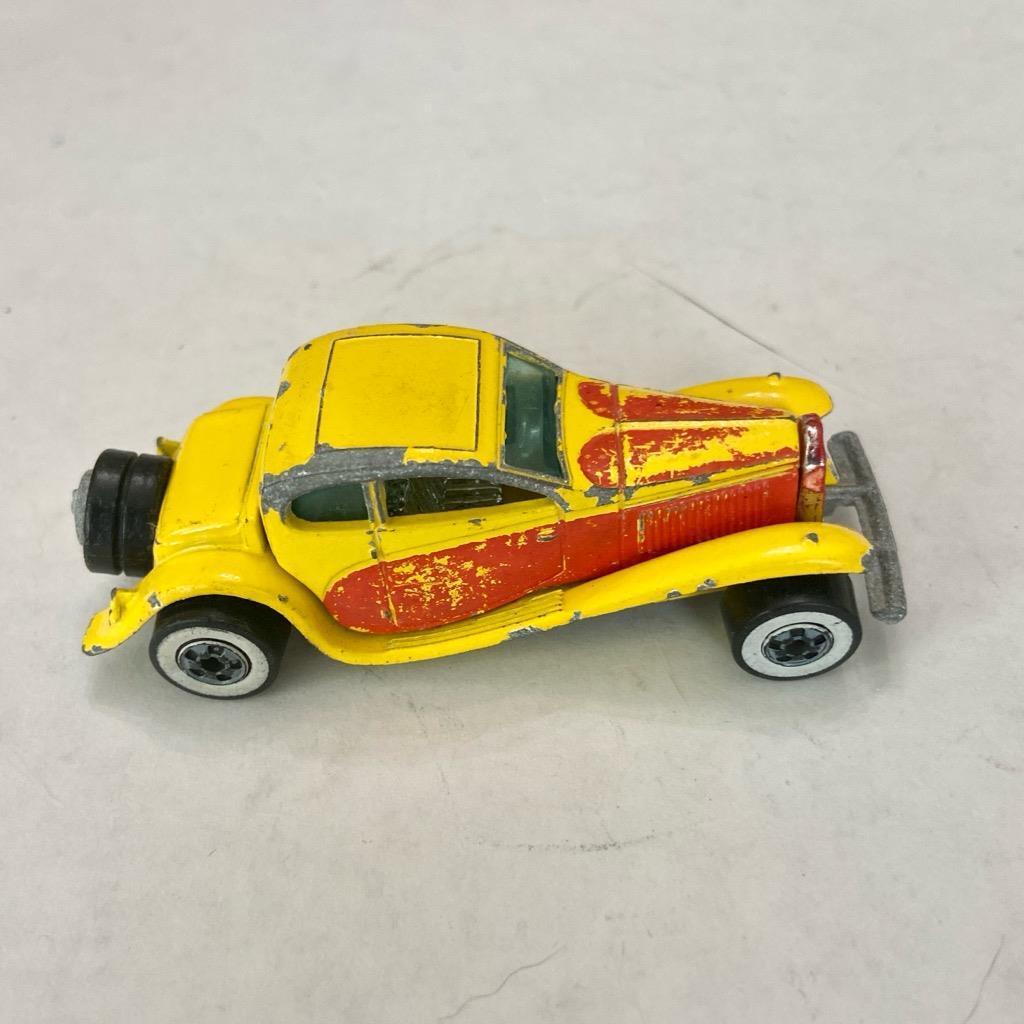 Vintage Hotwheels-Mattel Inc. 1982 Yellow Automobile