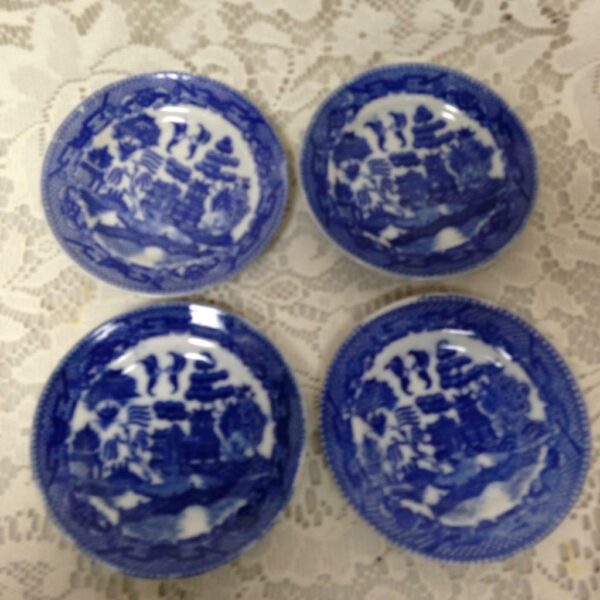 Vintage, Occupied Japan, Blue Willow, 19pc Child’s Tea Set -Wicker Picnic Basket