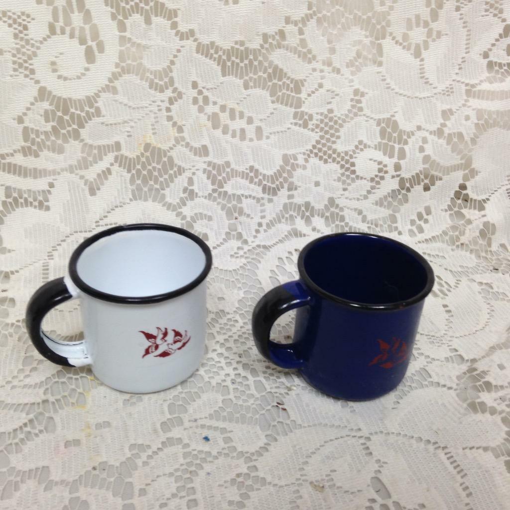 Red- Blue Willow Enamelware 2pc Childs Cups and Saucers