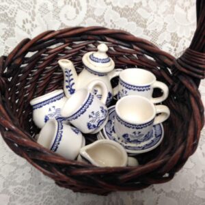 Vintage, Blue Willow, 13pc Child’s Tea Set - Brown Wicker Basket