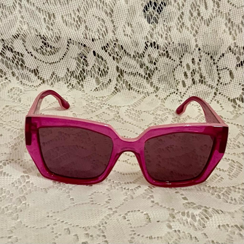 Lagerfeld Pink-Magenta Sunglasses with Soft Case