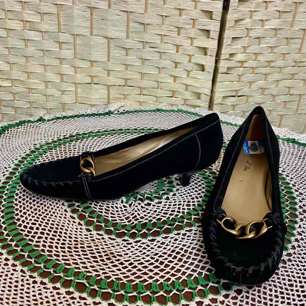 Unisa Black Suede Leather Shoes with Heels- Size 8