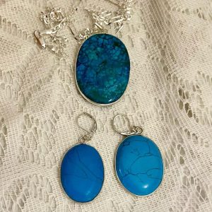 Vintage, Turquoise - Necklace and Earrings Set