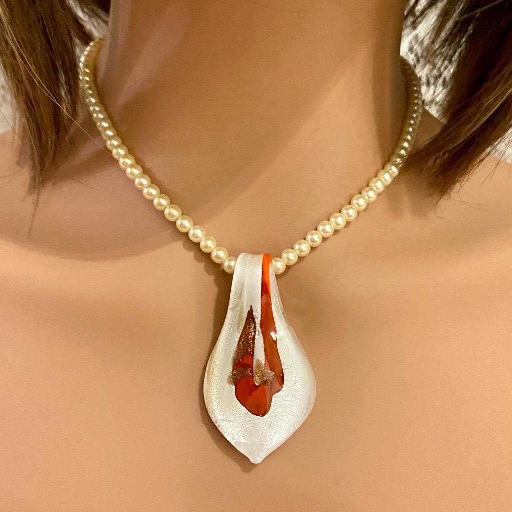 Vintage, Beautiful, Art Glass Pearl Necklace
