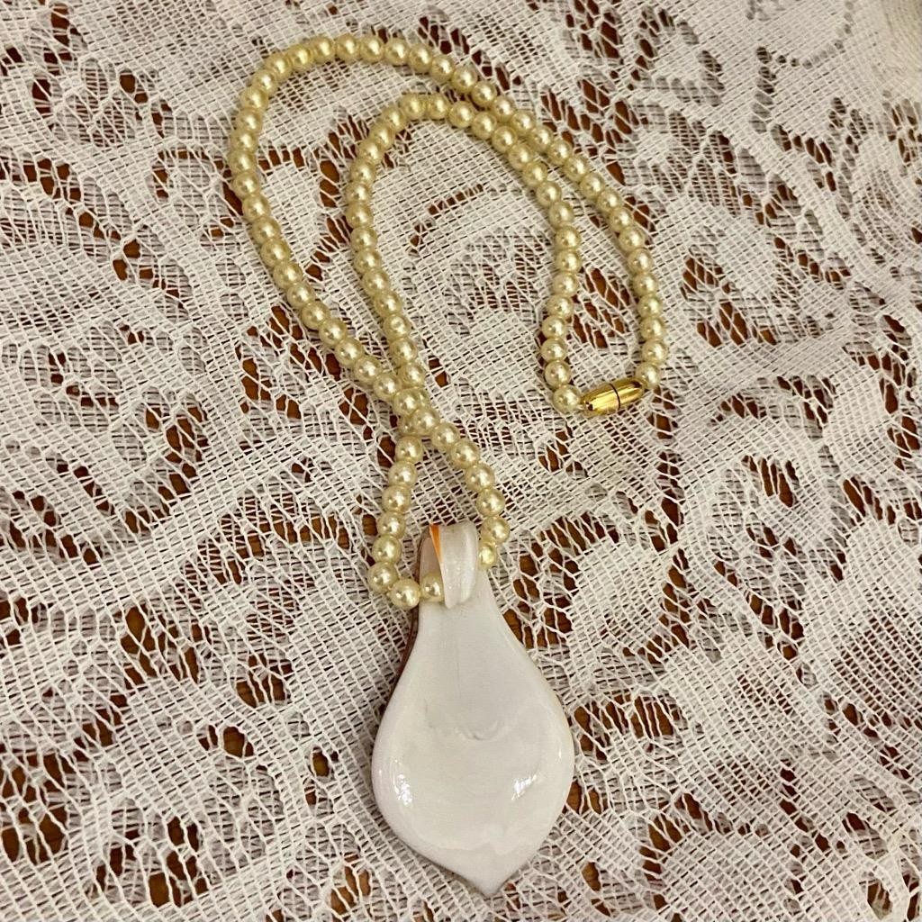 Vintage, Beautiful, Art Glass Pearl Necklace