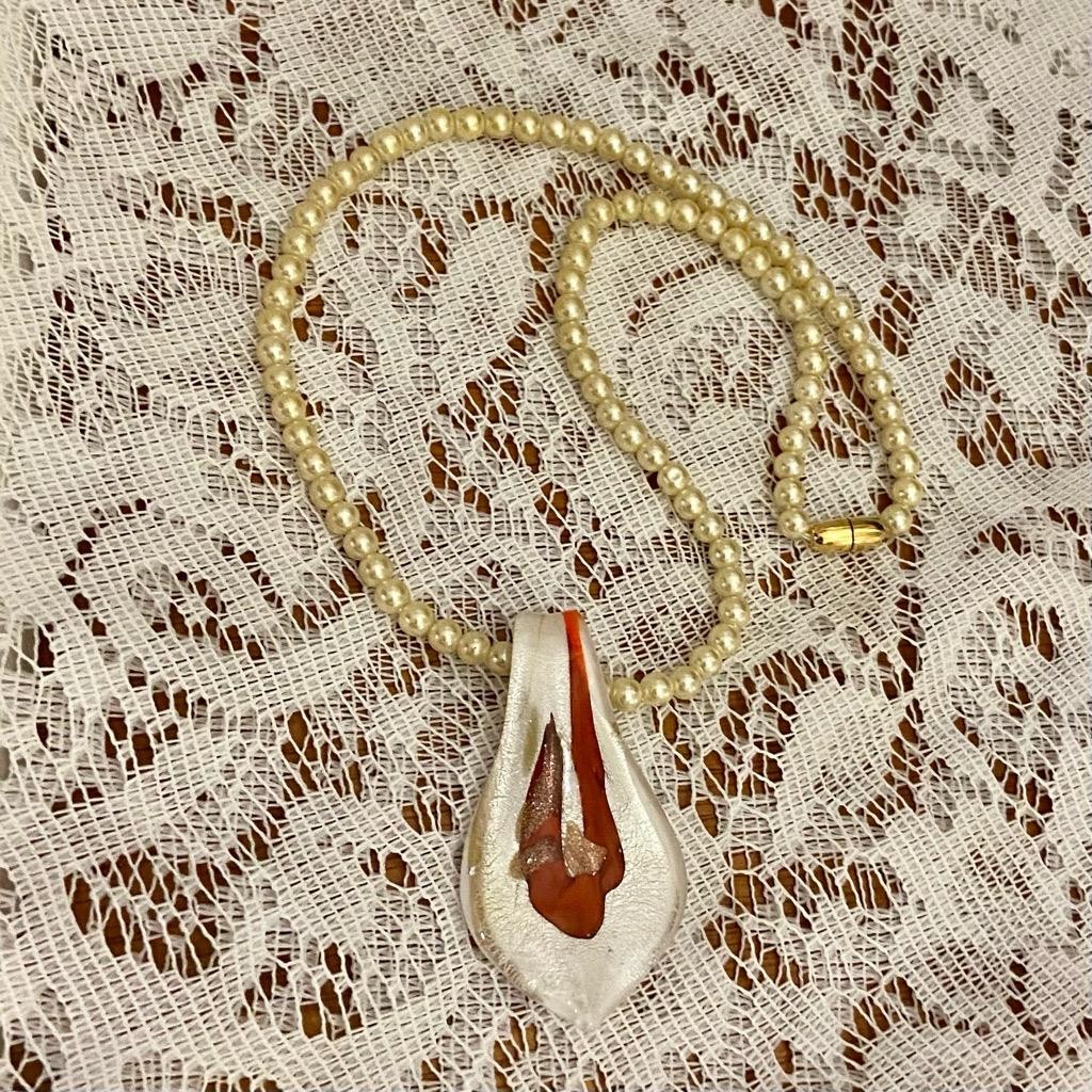 Vintage, Beautiful, Art Glass Pearl Necklace