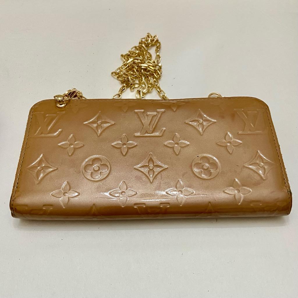 Authentic Louis Vuitton Tan Vernis Mono Long Wallet 7.5in x 4in (CA0026)