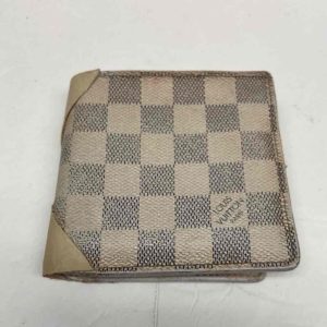 Vintage, Authentic Louis Vuitton Damier Mens Credit Wallet 4.5in x 4in