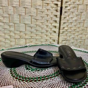 Montego Bay Club Leather Collection Platform Sandals - Size 8