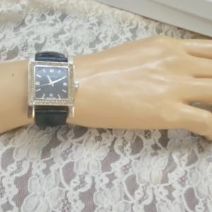 Gucci, 80112, Swiss Made, Quartz Silver Tone Unisex Watch