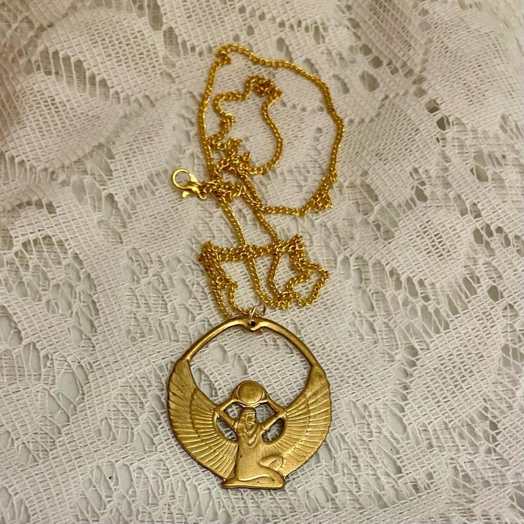 Vintage Egyptian Winged Goddess Gold Filled Cameo- 18in Gold Tone Chain Necklace
