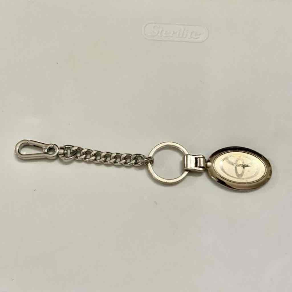 Stunning, 2-Way Silver Toyota Handbag Charm -Key Chain
