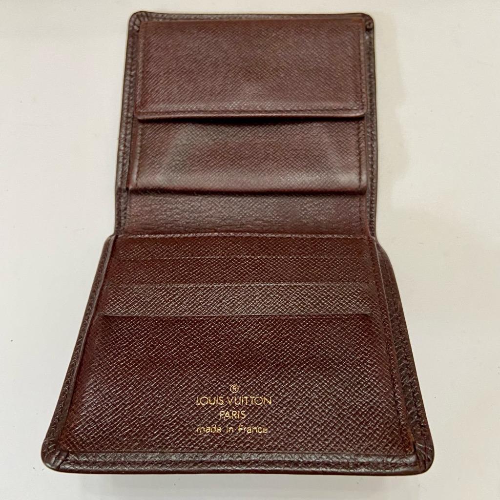 Authentic Louis Vuitton Brown Taiga Leather Mens Wallet 4in x 4in