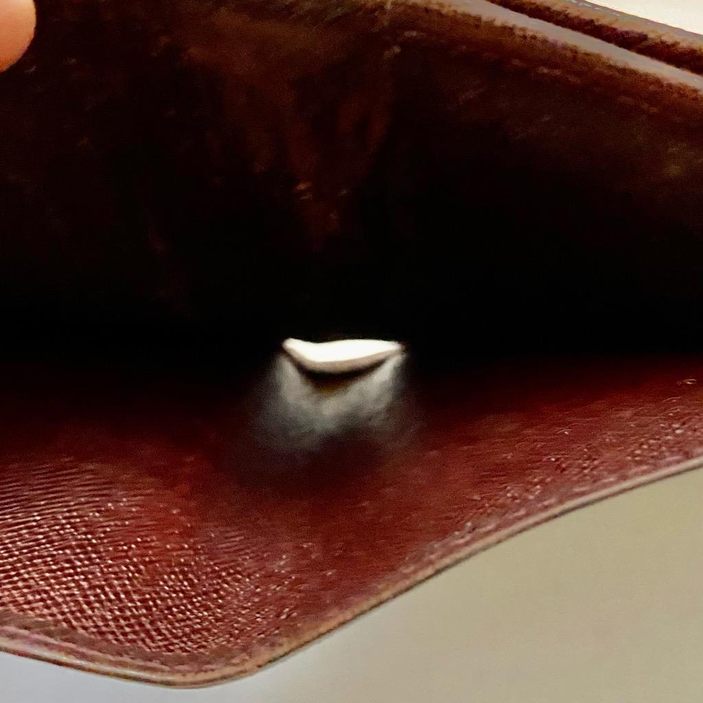 Authentic Louis Vuitton Brown Taiga Leather Mens Wallet 4in x 4in