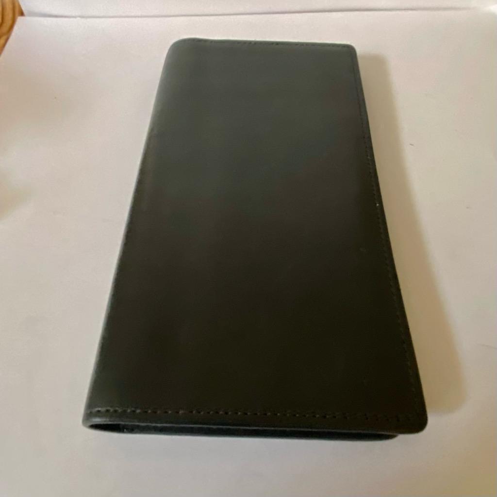 Authentic Louis Vuitton, Black Leather Long Wallet 7.25in x 4.5n