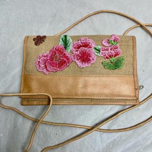 Vintage, Beige Floral Crossbody Bag with Leather Trim Clasp 8in x 5in