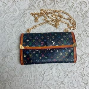Authentic, Rare, Louis Vuitton Black Mono Tri-Fold -Zip Wallet 7.5in x 4.5in