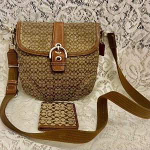 Coach -Soho Vintage Brown and Tan Jacquard Signature Crossbody Bag w/ Card Walle