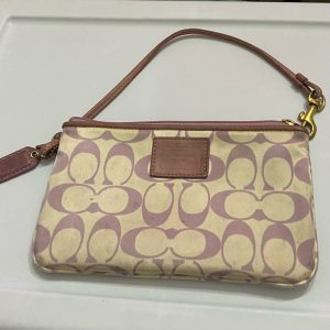 Coach White-Purple Signature Canvas Large Wristlet