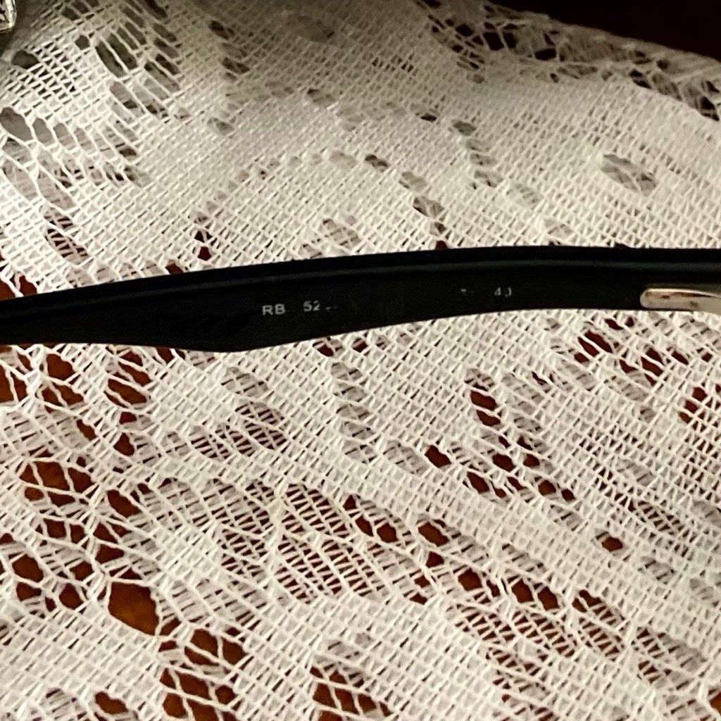 Ray-Ban Black Frame Reading Glasses-200 or less