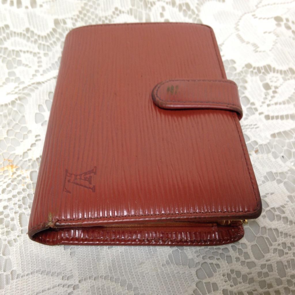 Authentic, Louis Vuitton, Brown Epi Leather Kisslock Wallet 5.25in x 3.5in