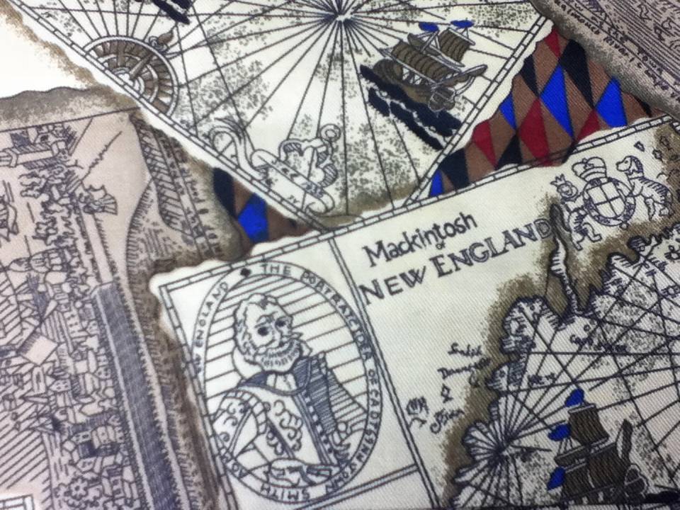 Elegant, 57in x 8in Mackintosh New England Men’s Scarf