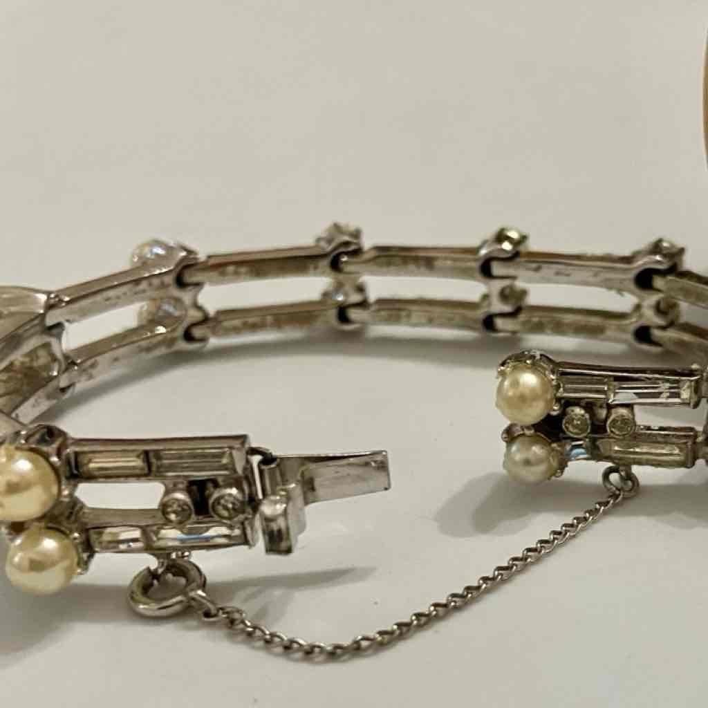 Vintage, Kramer, Rare Pearls, Baguette Crystals Silver Tone Bracelet