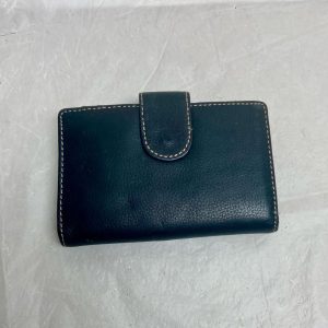 Vintage, Black Leather, Compact Kisslock Coin Wallet 5.5in x 3.5in