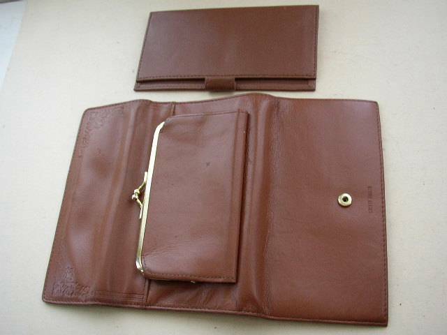 Vintage, Genuine Leather, 7in x 4in Brown Wallet