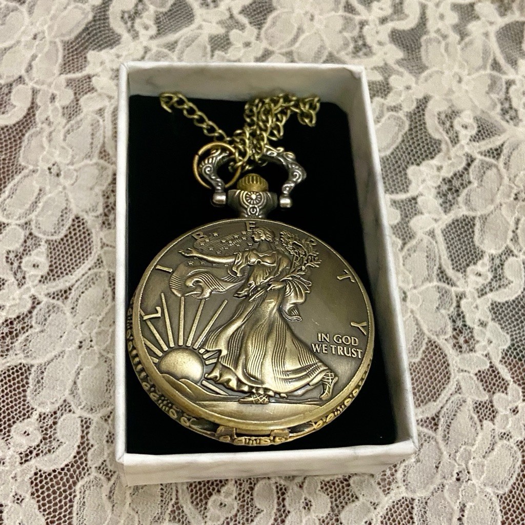 Lady Liberty Quartz Pocket Watch Pendant Necklace